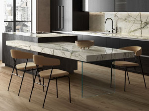 Столешница из керамогранита с мраморным эффектом