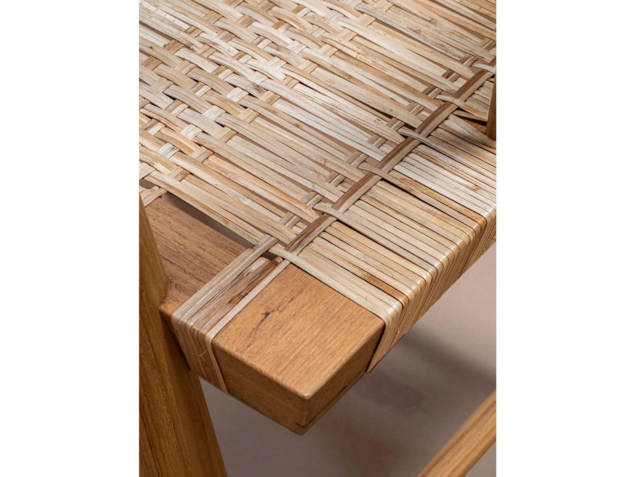 Стул из тикового дерева Phantom Hands Нитьян Унникришнан ARCH-00067938 - Вид №9