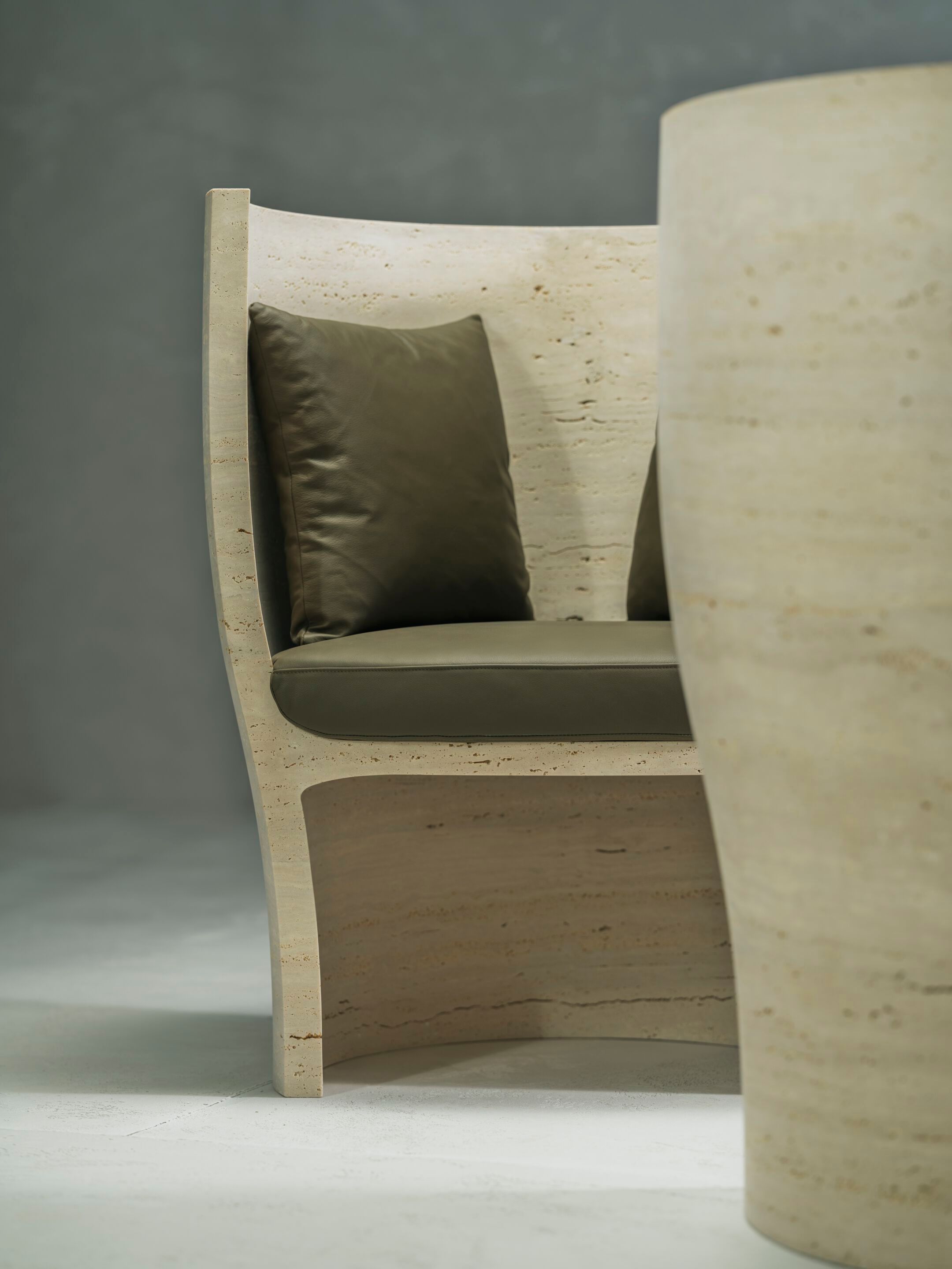 Кресло из травертина с высокой спинкой Kreoo HOLLY ARCH-00124254 - Вид №6