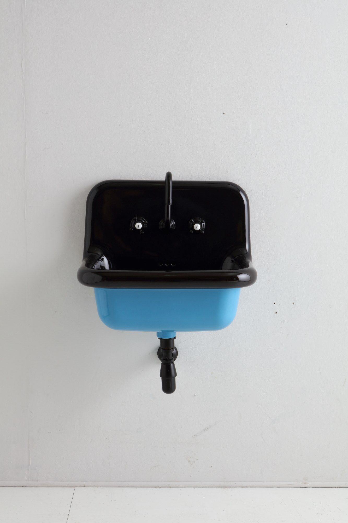 Керамическая прямоугольная подвесная раковина BLEU PROVENCE TrueColors ARCH-00114642 - Вид №11