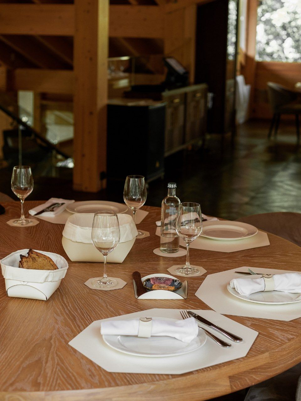 Кожаный держатель для хлеба ADJ ARCH-00038033 - Вид №9