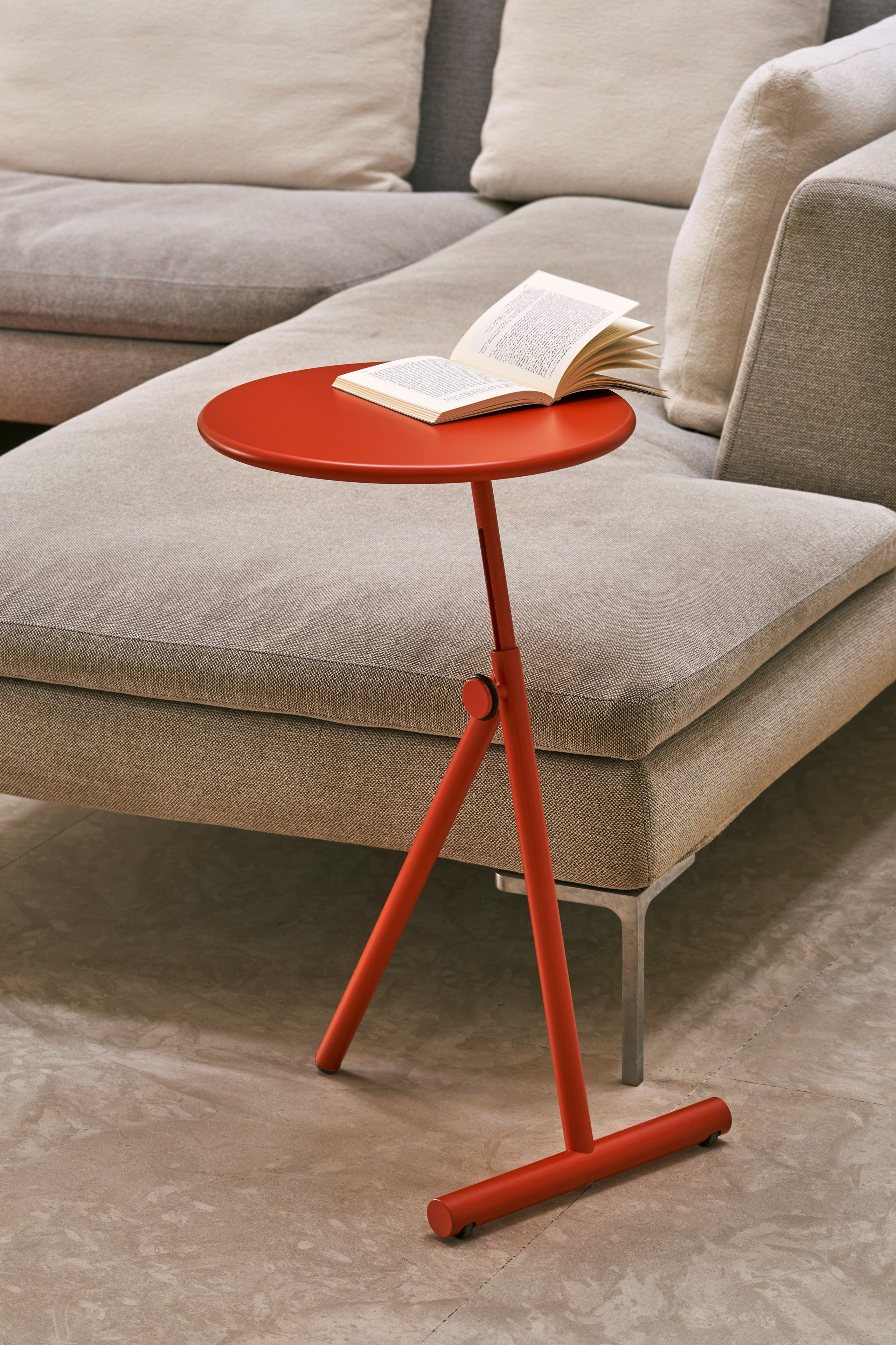 Регулируемый по высоте круглый журнальный столик с колесами Opinion Ciatti KOJI ARCH-00052625 - Вид №7