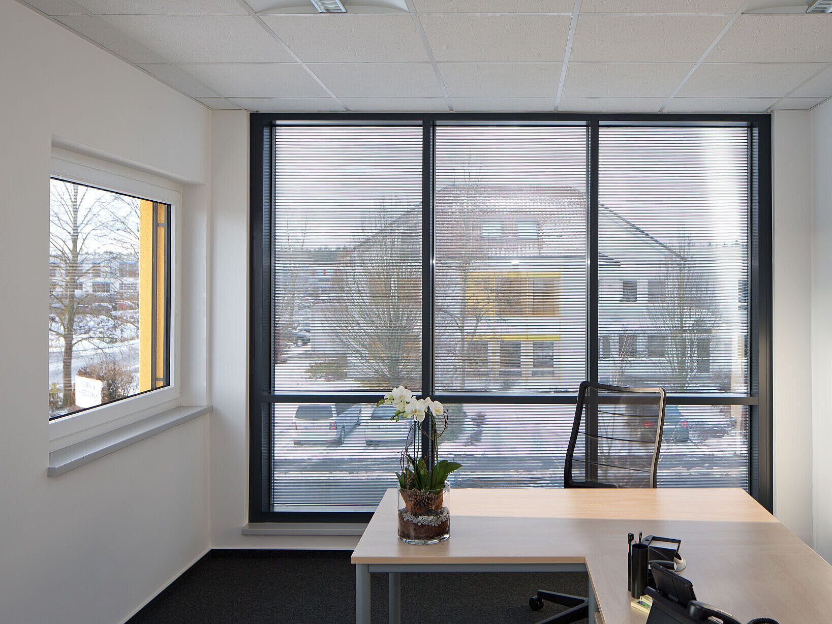 Фасадная витражная система OKALUX Okasolar ARCH-00149061 - Вид №2