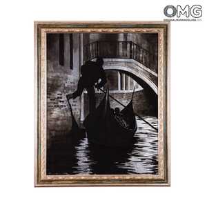 2435 ORIGINALMURANOGLASS Картина с рамкой - Гондола в чёрно-белых цветах, эмаль на серебряном листе - муранское стекло - Original Murano Glass OMG 3 см
