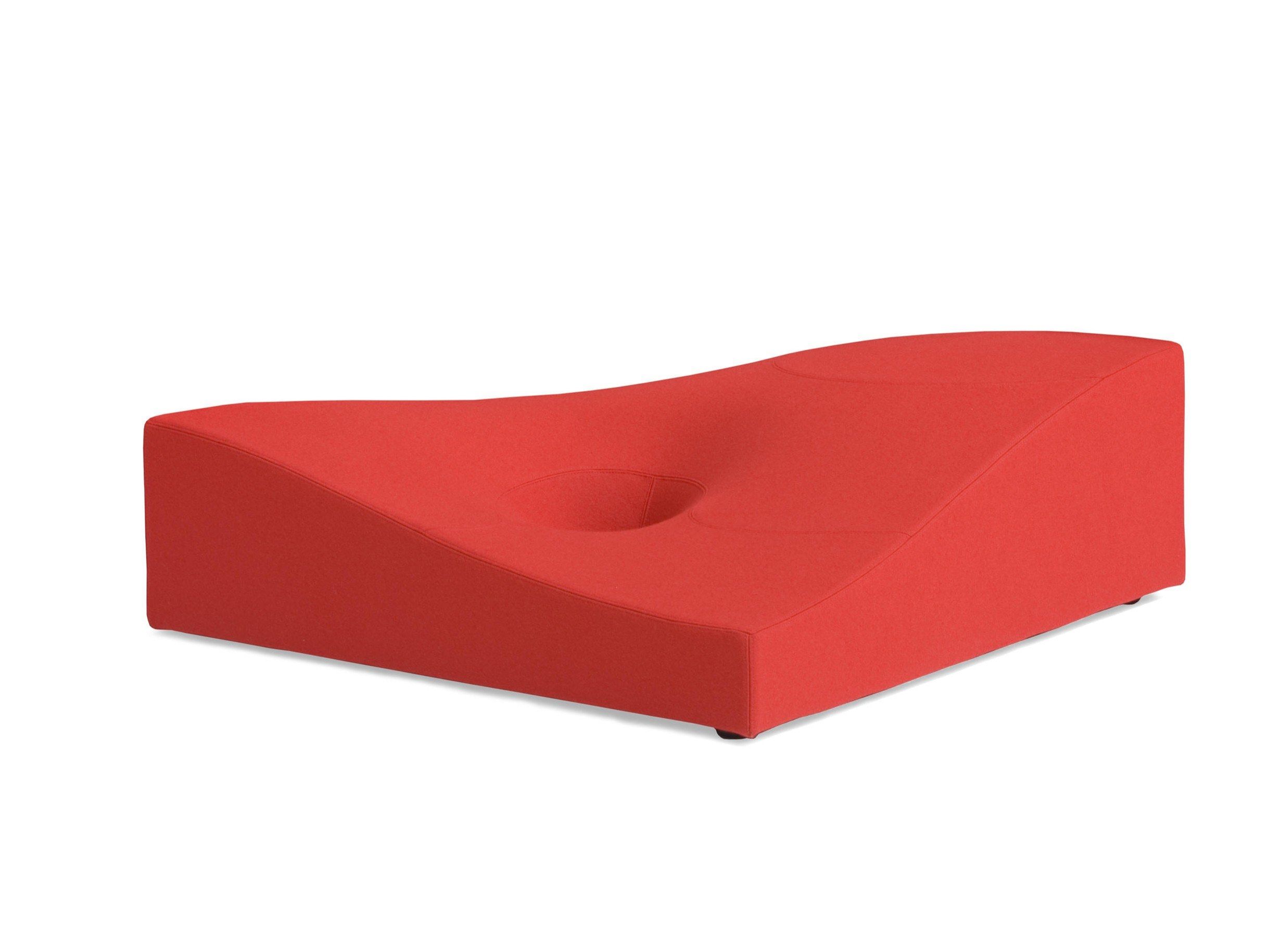 Квадратный пуф из ткани MOROSO Misfits ARCH-00016099