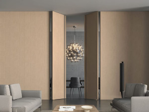 Дверь к балансу в джазовой отделке