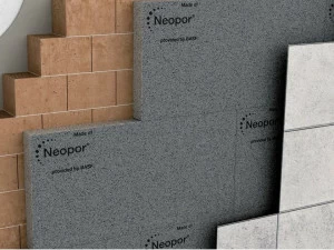 Neopor® by BASF Изоляционная панель Neopor® на перфорированной кирпичной кладке