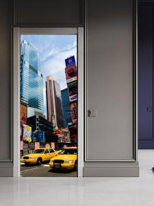 90225108 Наклейка интерьерная на дверь "Таймс-Сквер летом, Нью-Йорк" самоклеящаяся 80х200 см STLM-0138916 МЕЧТАТЕЛЬ ДИЗАЙН