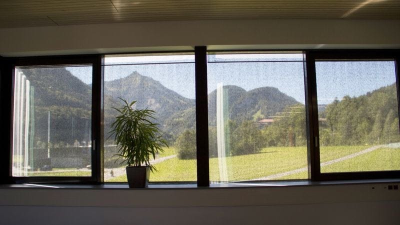 Навес с откидной крышкой с боковыми направляющими markilux MARKILUX 710 ARCH-00139923 - Вид №4