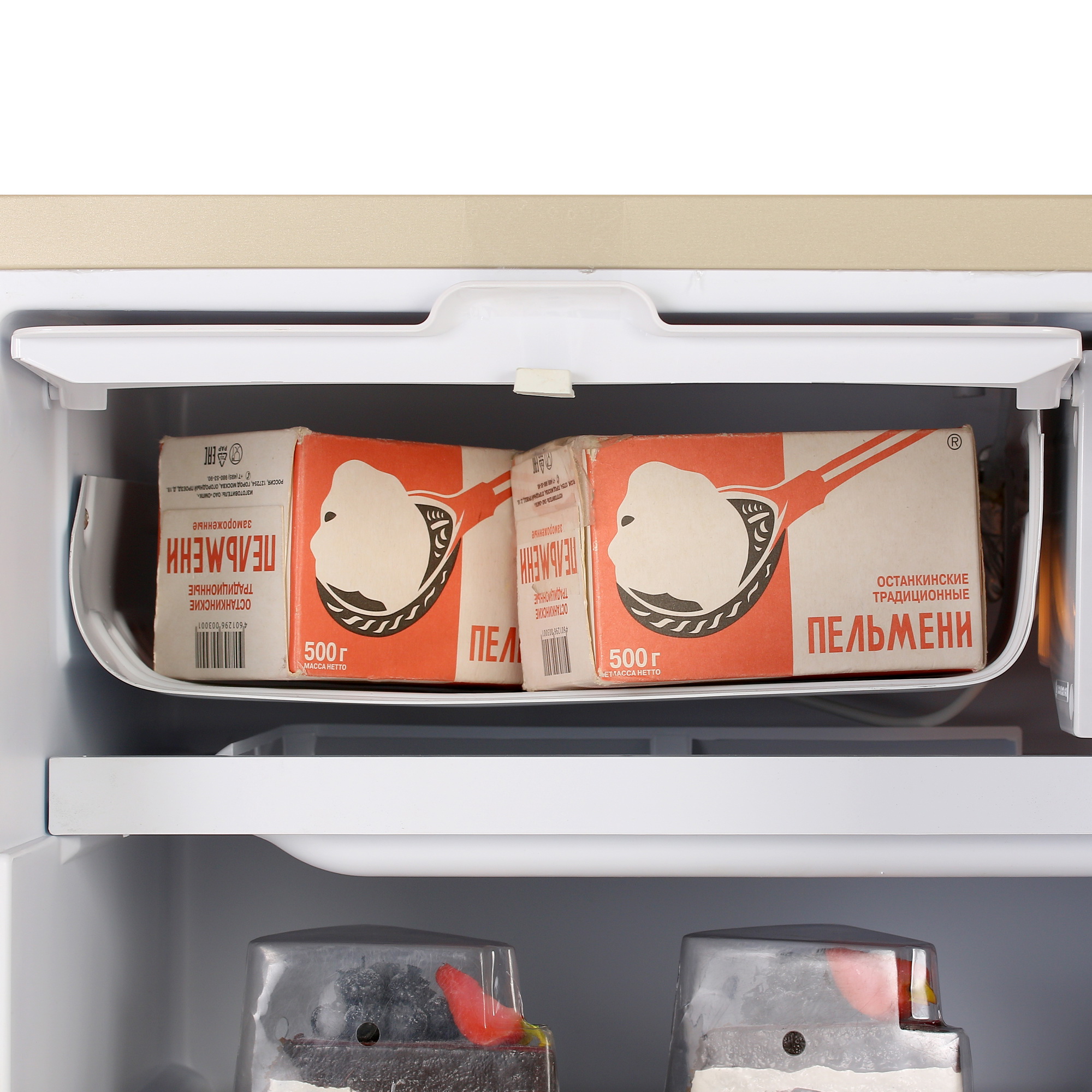 8166324 Холодильник компактный   Tesler RC-95 бежевый STDN-0019969 - Вид №6