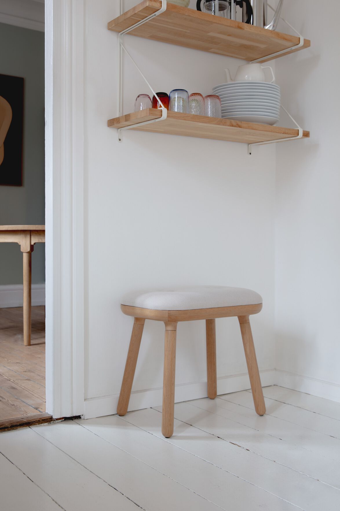 Низкий дубовый стул UMAGE Paff ARCH-00128974 - Вид №1