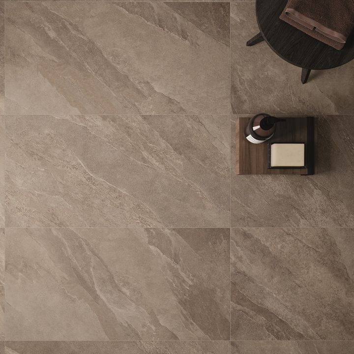 Le venature dell'ardesia nel nuovo rivestimento Ceramiche Keope